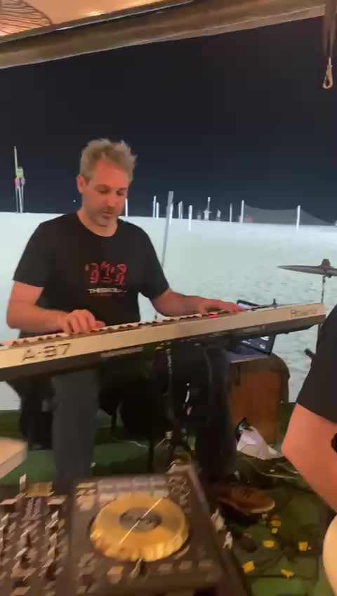 jump no cdc com david.mp4