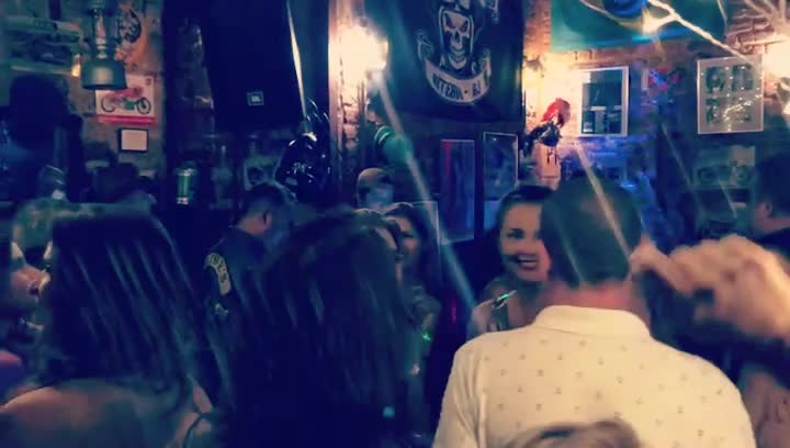 VID_41341117_020436_425.mp4