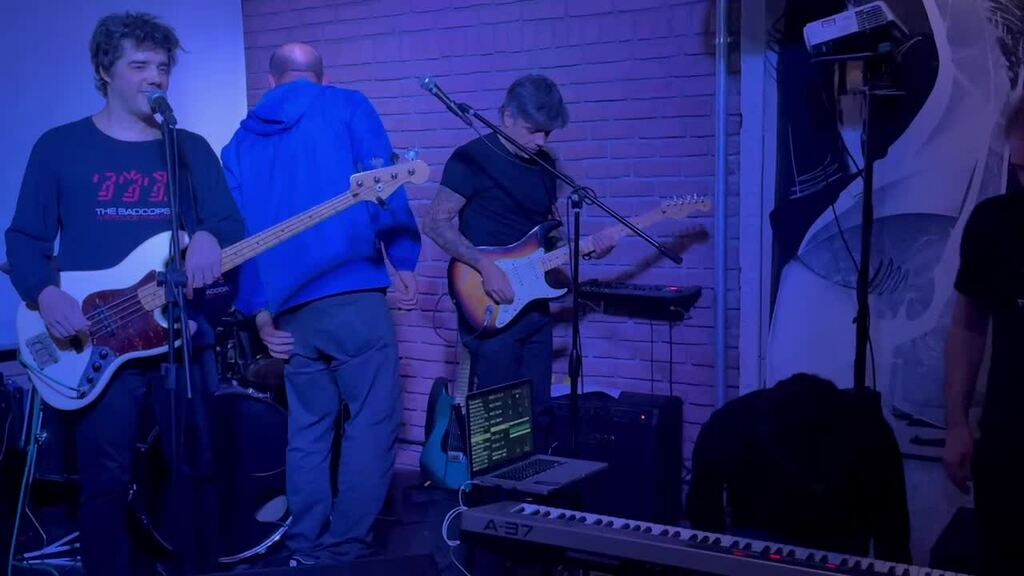 every little thing com miguel.MP4