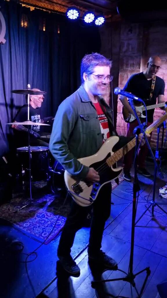 the man who sold the world WhatsApp Video 2025-03-31 at 08.14.28.mp4