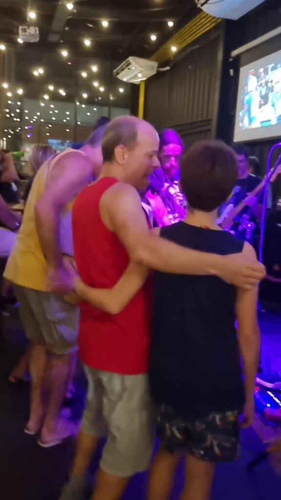 back on the chain gang.mp4